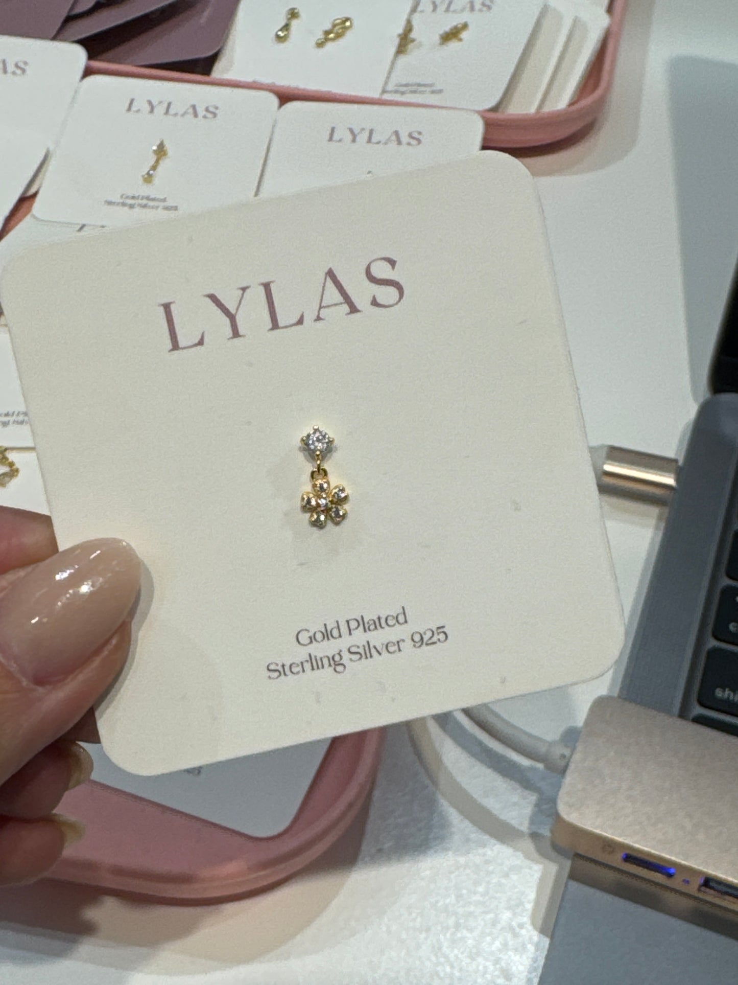 Flower Dangle Stud - Single