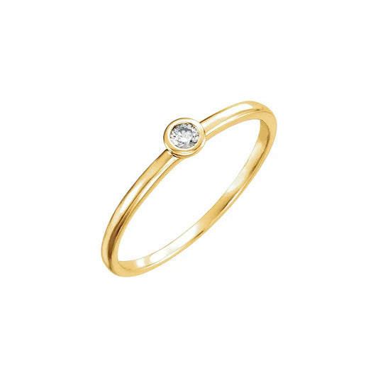 Dainty Solitaire in yellow gold, angled view