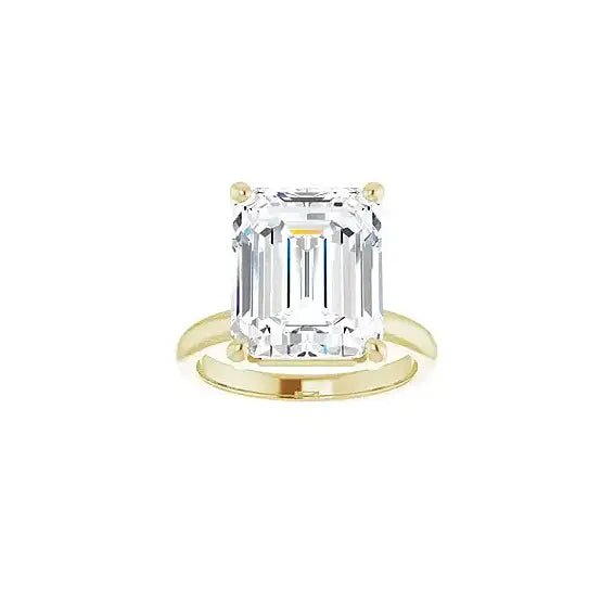 Hidden Halo with emerald centre stone in yellow gold, front view