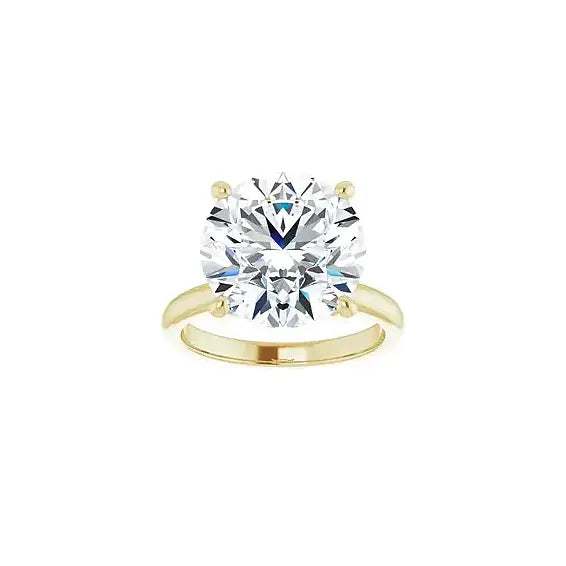 Hidden Halo with round centre stone in yellow gold, front view
