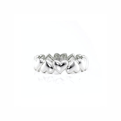 Puffy Hearts Ring in white gold, front view